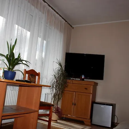 Ugeni, Apartament Ostrowo  Exterior photo