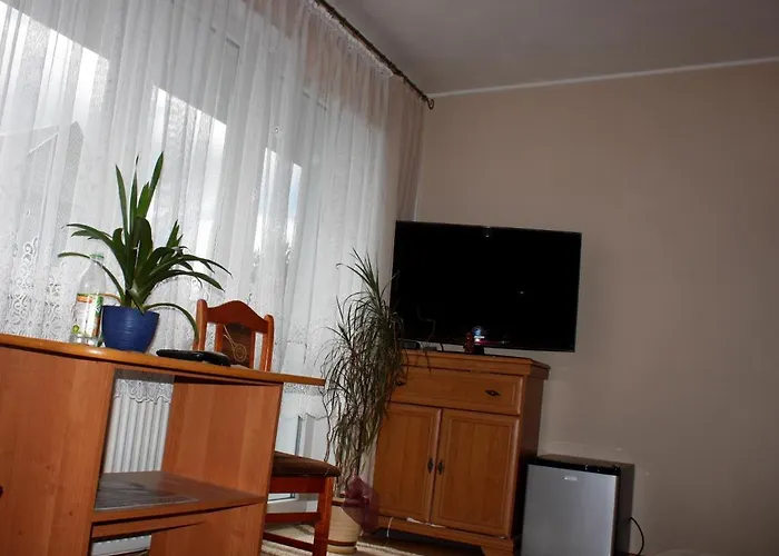 Ugeni, Apartament