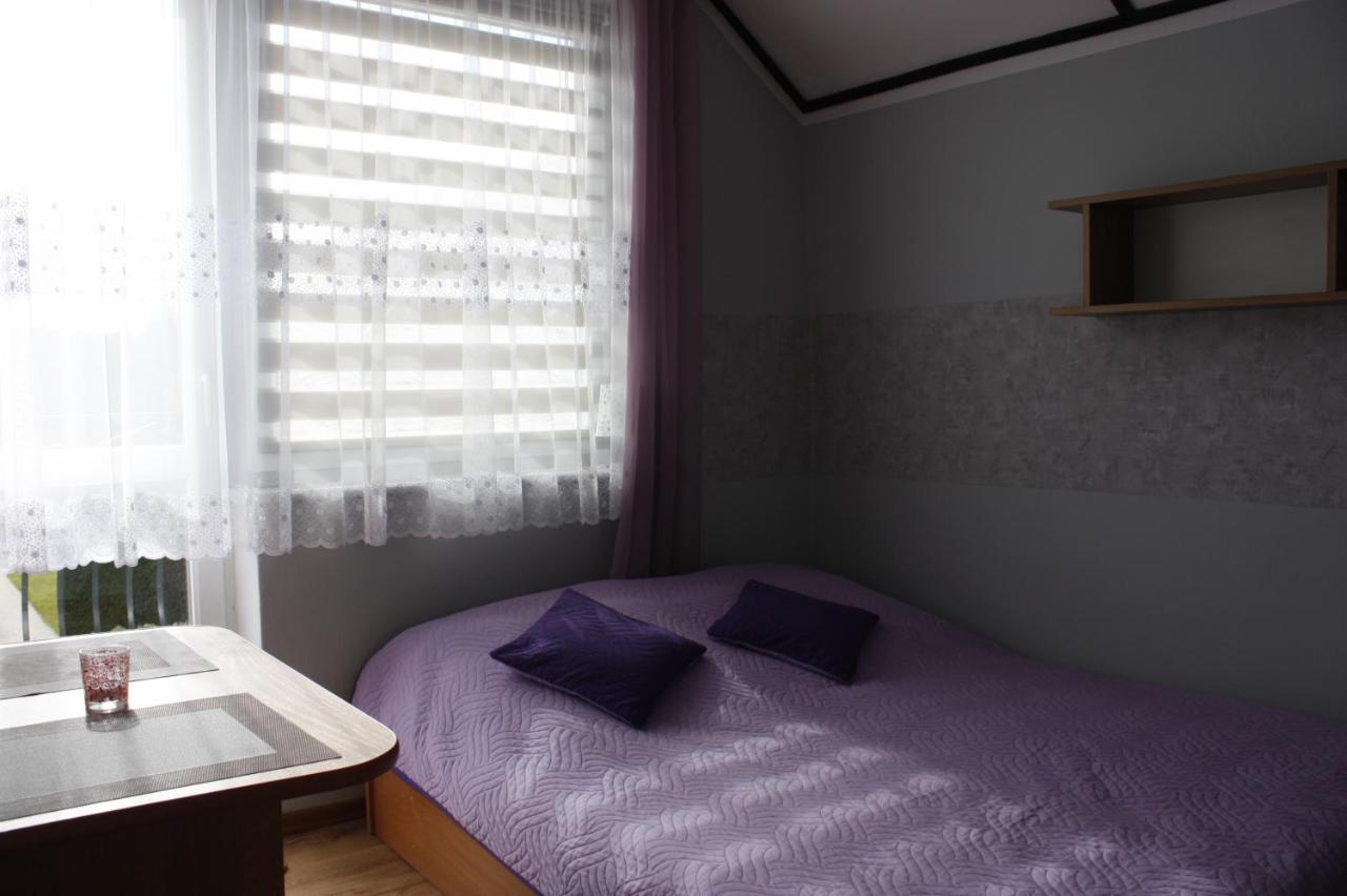 Apartment Ugeni,